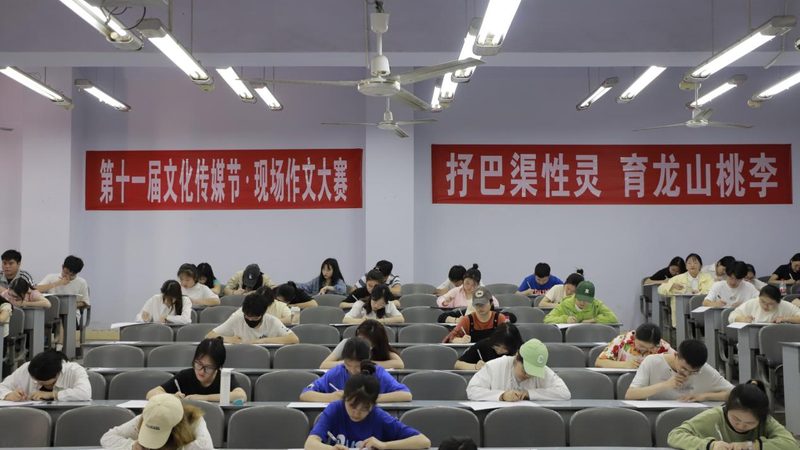 短视频拍摄新手的利器：盘点几款零基础友好软件